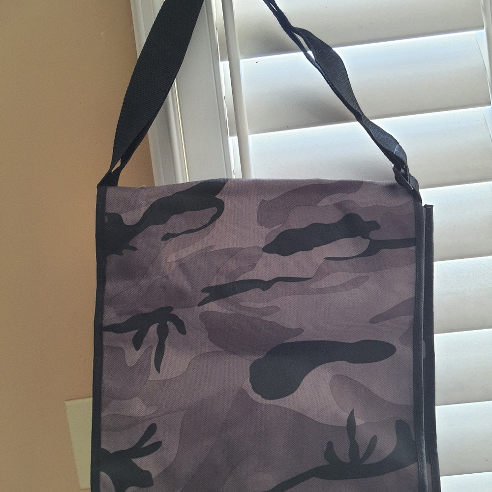Large messenger bag - Picture 2 of 4